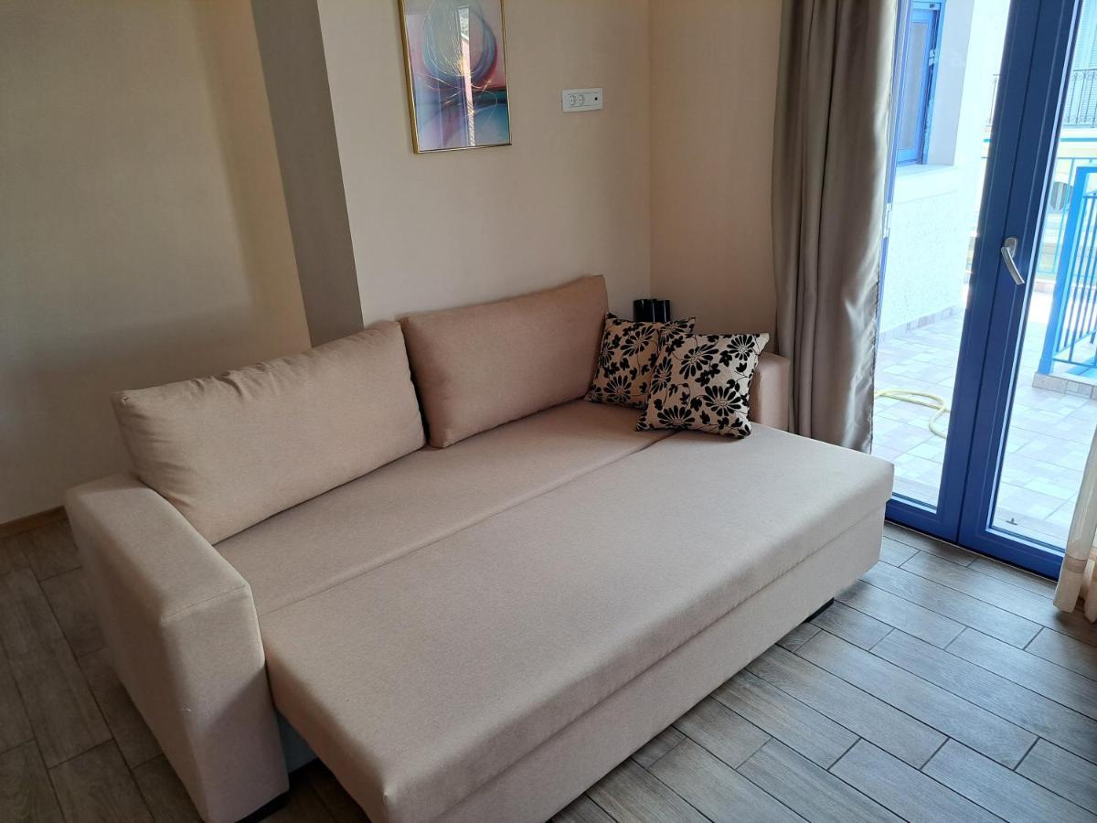 Blue Moon Apartment Agia Efimia ภายนอก รูปภาพ