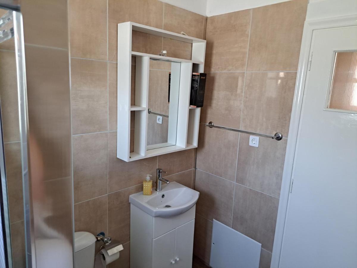 Blue Moon Apartment Agia Efimia ภายนอก รูปภาพ